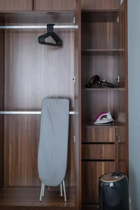 Deluxe Seaview Suite Twin Bed By The Only Bnb Tanjong Tokong
